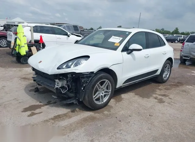 WP1AA2A59HLB07015 2017 2017 Porsche Macan 2