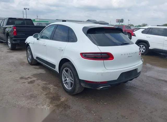 WP1AA2A59HLB07015 2017 2017 Porsche Macan 3