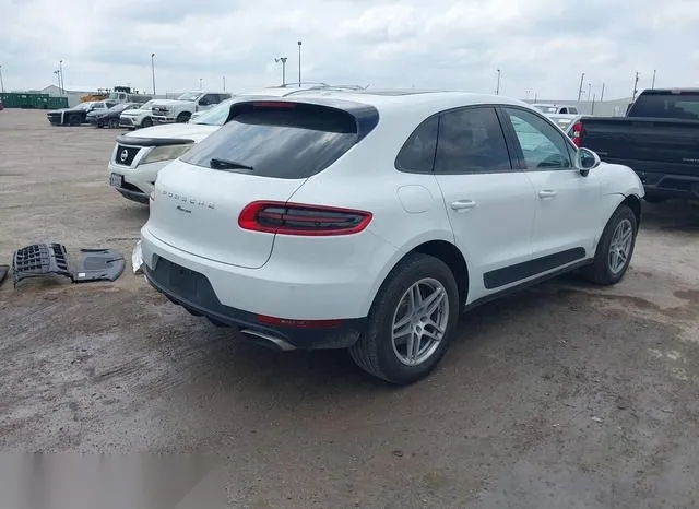 WP1AA2A59HLB07015 2017 2017 Porsche Macan 4