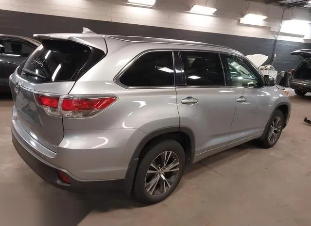 5TDJKRFH7GS285755 2016 2016 Toyota Highlander- Xle V6 4