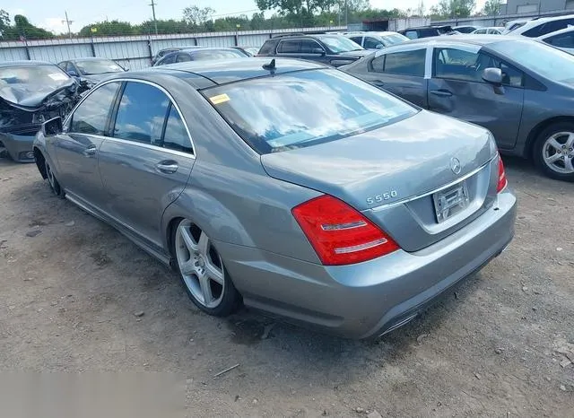 WDDNG7DB8DA517025 2013 2013 Mercedes-Benz S 550 3