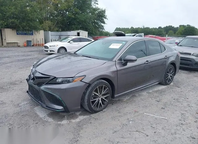 4T1G11AK1NU677670 2022 2022 Toyota Camry- SE 2