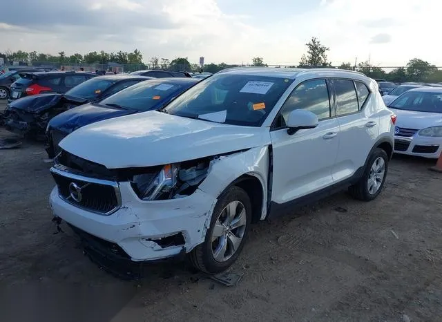 YV4162UK5K2122948 2019 2019 Volvo XC40- T5 Momentum 2