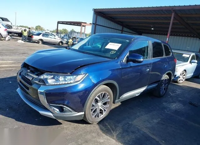 JA4AD3A36JJ000478 2018 2018 Mitsubishi Outlander- SE 2