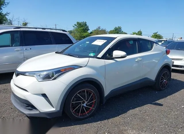 JTNKHMBX8J1010933 2018 2018 Toyota C-HR- Xle 2