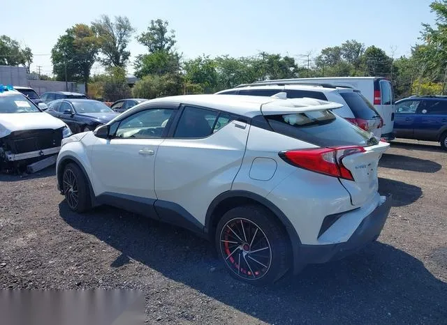 JTNKHMBX8J1010933 2018 2018 Toyota C-HR- Xle 3