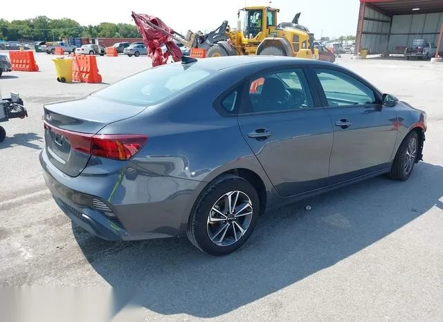 3KPF24AD4PE688129 2023 2023 KIA Forte- Lxs 4