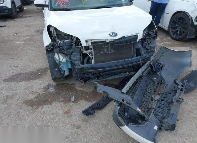 KNDJP3A57G7363697 2016 2016 KIA Soul- - 6