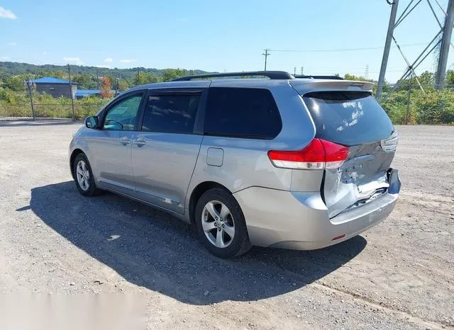 5TDKK3DCXCS264787 2012 2012 Toyota Sienna- Le V6 8 Passenger 3