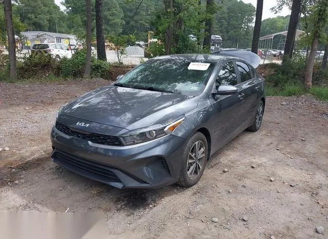 3KPF24AD8NE467064 2022 2022 KIA Forte- Lxs 2