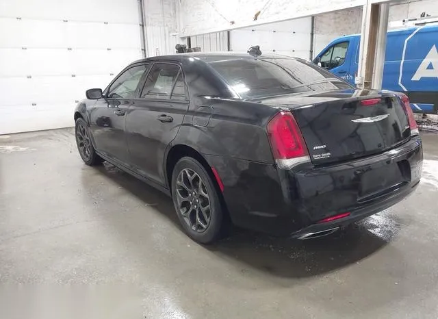 2C3CCARG3JH292268 2018 2018 Chrysler 300- Touring Awd 3