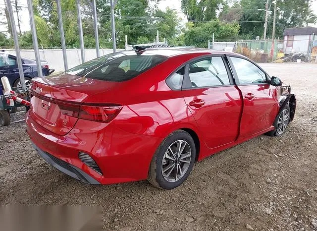 3KPF24AD7RE788373 2024 2024 KIA Forte- Lxs 4