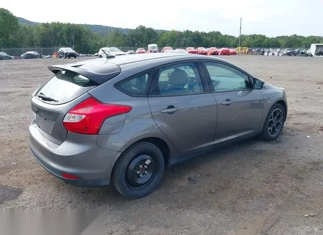 1FADP3K27DL378372 2013 2013 Ford Focus- SE 4