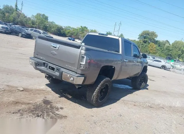 3GCUKSE27DG265923 2013 2013 Chevrolet Silverado 1500- LT 4