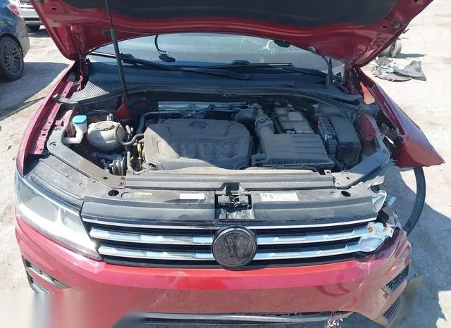 3VV3B7AX4JM129869 2018 2018 Volkswagen Tiguan- 2-0T Se/2-0T 10