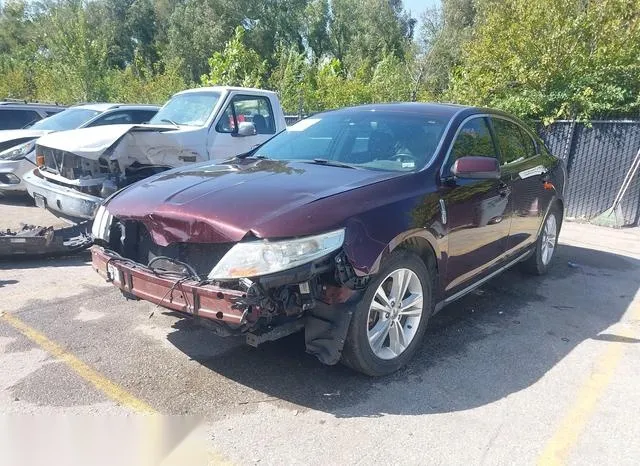 1LNHL9DR3AG615427 2010 2010 Lincoln MKS 2