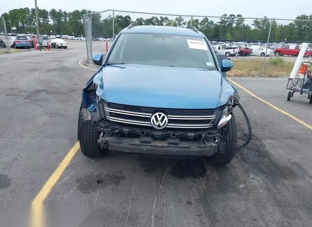 WVGAV7AX5JK000409 2018 2018 Volkswagen Tiguan- Limited 2-0T 6