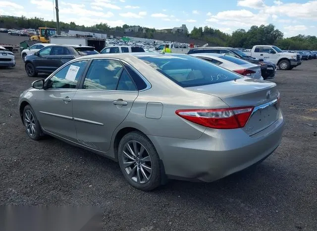 4T1BF1FKXFU882300 2015 2015 Toyota Camry- Xle 3