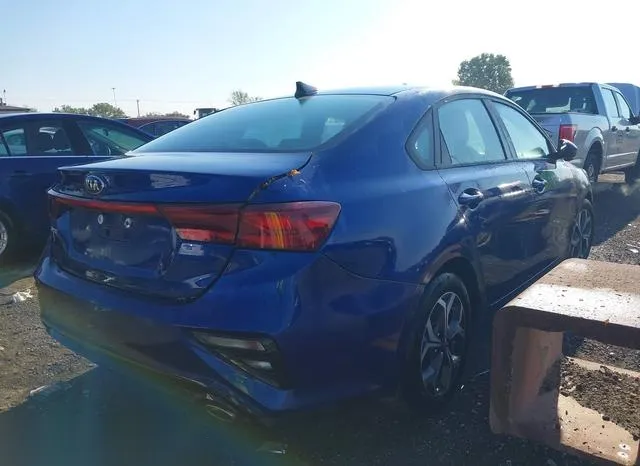 3KPF24AD2ME377293 2021 2021 KIA Forte- Lxs 4