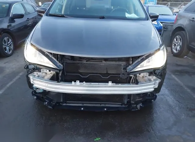 2C4RC1BG3JR217015 2018 2018 Chrysler Pacifica- Touring L 6