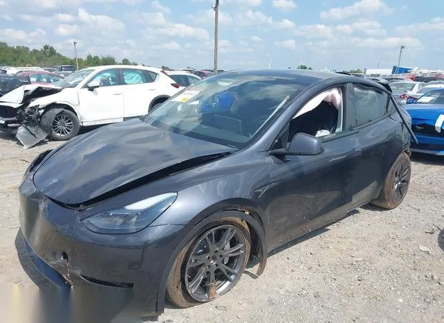 7SAYGDEE5RF153694 2024 2024 Tesla Model Y- Long Range Dual 2