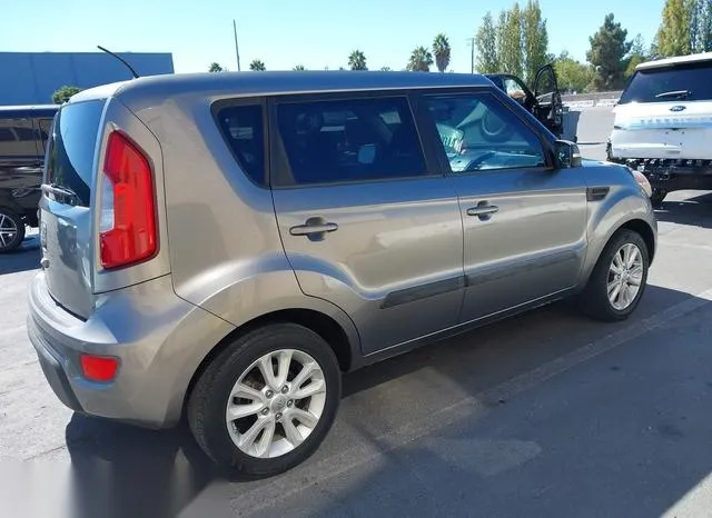 KNDJT2A65C7372942 2012 2012 KIA Soul- - 4