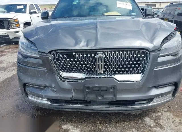 5LM5J7WC7MGL00010 2021 2021 Lincoln Aviator- Reserve 6