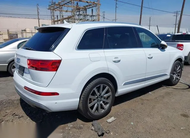 WA1LAAF70KD010831 2019 2019 Audi Q7- 55 Premium/55 Se Premium 4