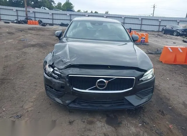 7JR102FK6LG037026 2020 2020 Volvo S60- T5 Momentum 6