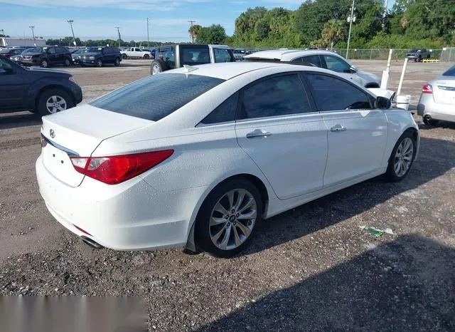 5NPEC4AC8CH422375 2012 2012 Hyundai Sonata- SE 4