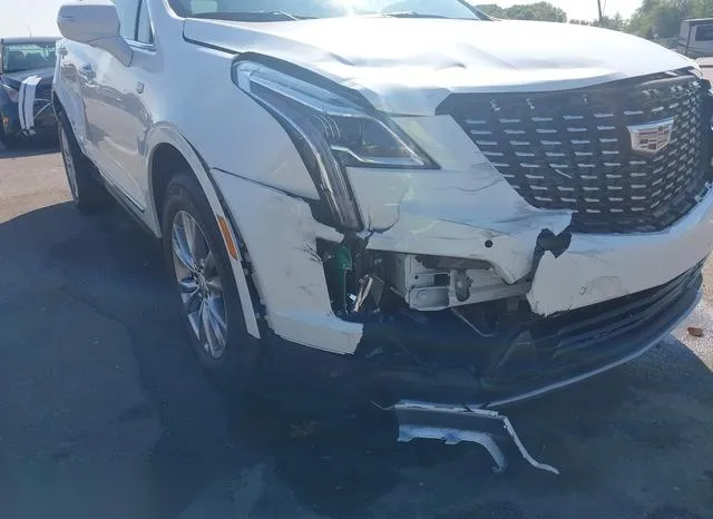 1GYKNDRS6NZ151038 2022 2022 Cadillac XT5- Awd Premium Luxury 6