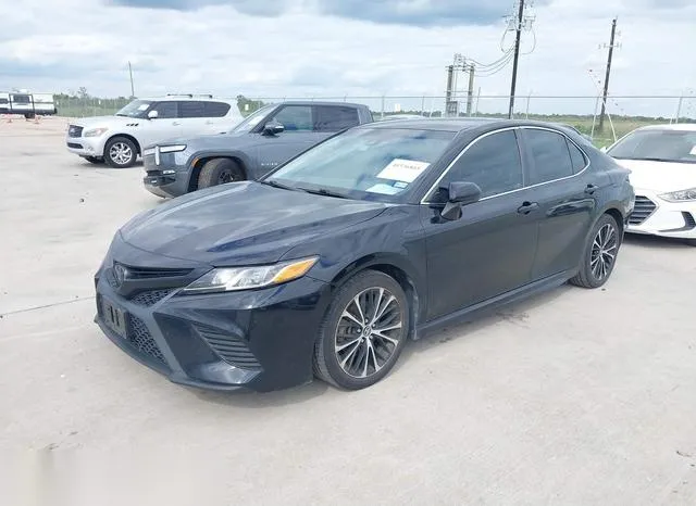 4T1B11HK3JU150286 2018 2018 Toyota Camry- SE 2