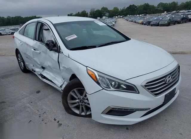 5NPE24AF9HH529665 2017 2017 Hyundai Sonata 1