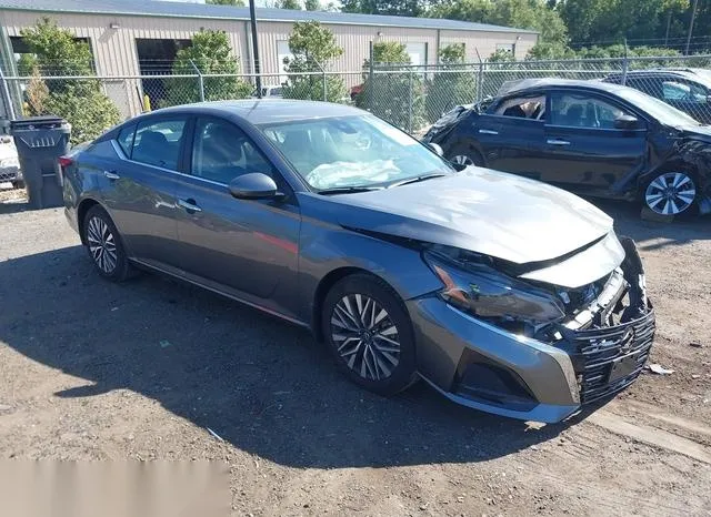 1N4BL4DV1RN399584 2024 2024 Nissan Altima- Sv Fwd 1