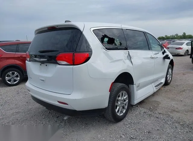 2C4RC1CG1NR172578 2022 2022 Chrysler Voyager- LX 4