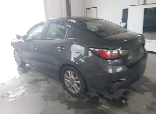 3MYDLBZV1GY107921 2016 2016 Scion IA 3