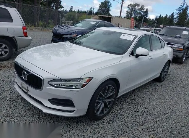 YV1A22MK8H1016386 2017 2017 Volvo S90- T6 Momentum 2