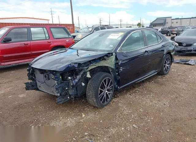 4T1G11AK4NU624137 2022 2022 Toyota Camry- SE 6