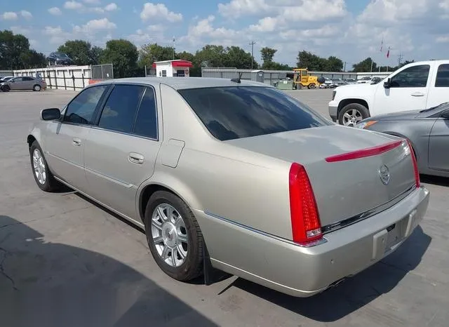 1G6KD57Y88U110890 2008 2008 Cadillac DTS- 1SC 3