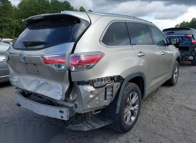 5TDKKRFH2FS079049 2015 2015 Toyota Highlander- Xle V6 4