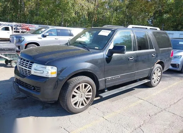 5LMJJ2J51BEJ00677 2011 2011 Lincoln Navigator 2