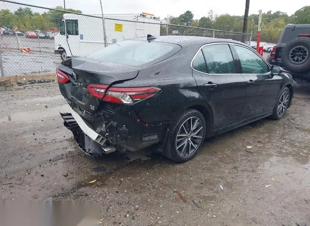 4T1F11BK3NU067280 2022 2022 Toyota Camry- Xle Awd 4