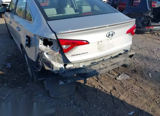 5NPE24AF8FH205829 2015 2015 Hyundai Sonata- SE 6