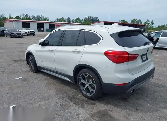 WBXHT3C36H5F86824 2017 2017 BMW X1- Xdrive28I 3