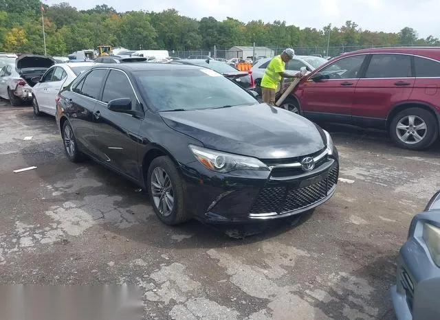 4T1BF1FK4GU211836 2016 2016 Toyota Camry- SE 1