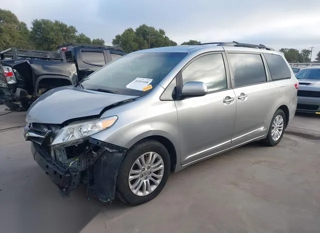 5TDYZ3DC1HS835385 2017 2017 Toyota Sienna- Xle 8 Passenger 2