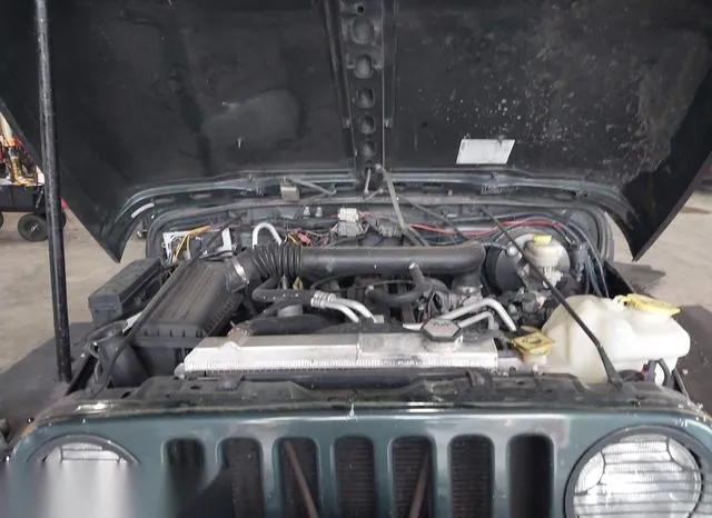 1J4FA69S34P743127 2004 2004 Jeep Wrangler- Rubicon 10