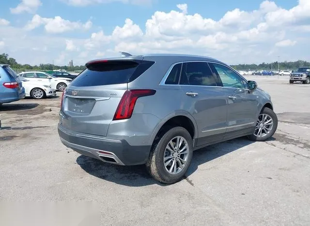 1GYKNCRS9PZ111727 2023 2023 Cadillac XT5- Fwd Premium Luxury 4