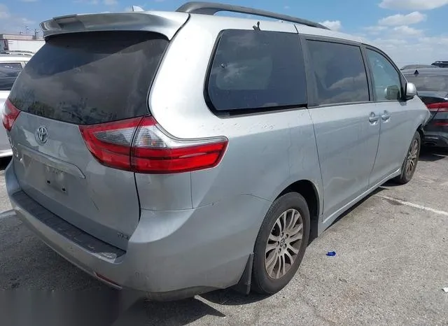 5TDYZ3DC1LS048428 2020 2020 Toyota Sienna- Xle 4