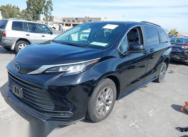 5TDBRKEC5PS142123 2023 2023 Toyota Sienna- LE 2